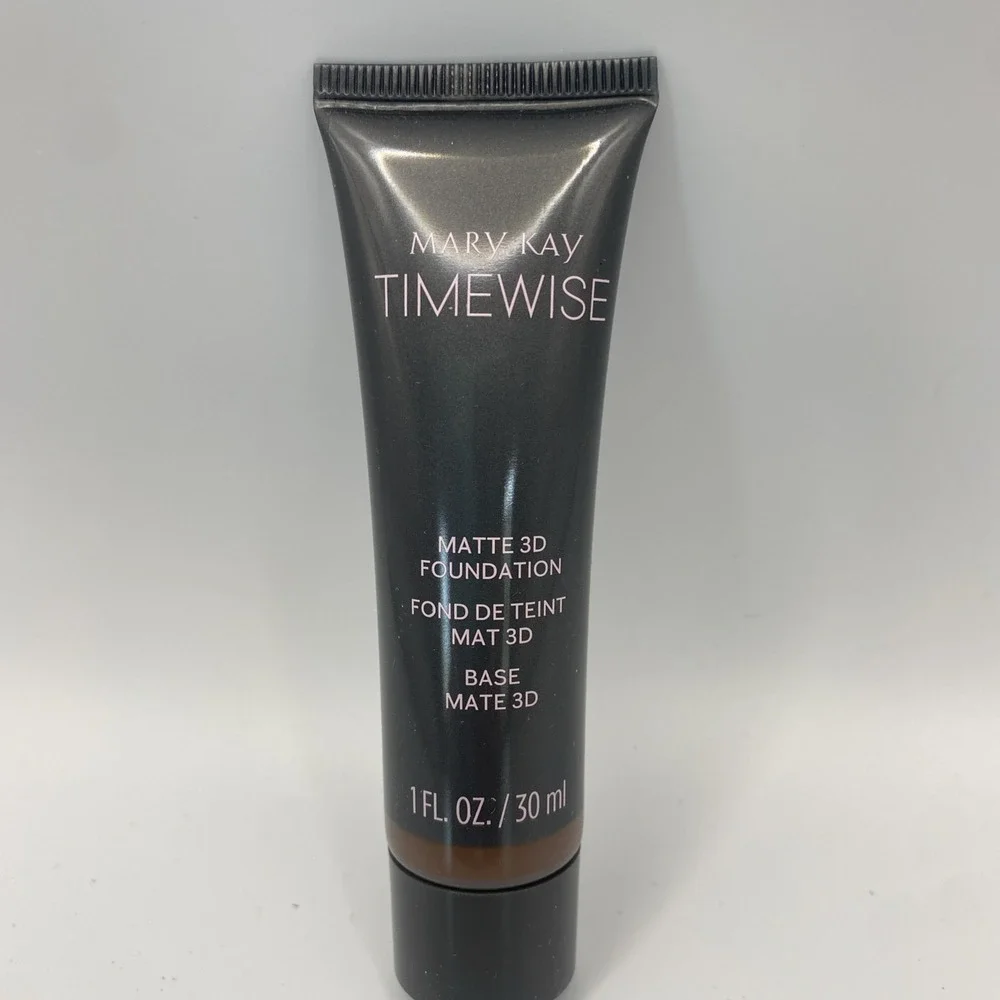 Mary Kay Timewise‎ 3D Foundation Base Matte 1 oz Bronze C 180 100040 New Makeup